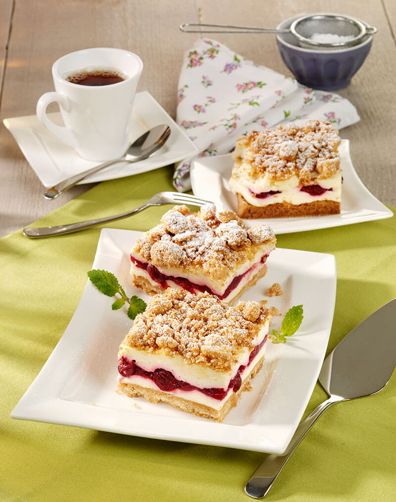 Gâteau crumble au fromage cerise (végétarien)