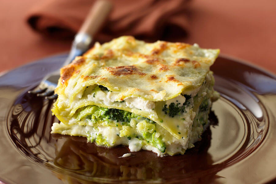Lasagne with romanesco and broccoli
