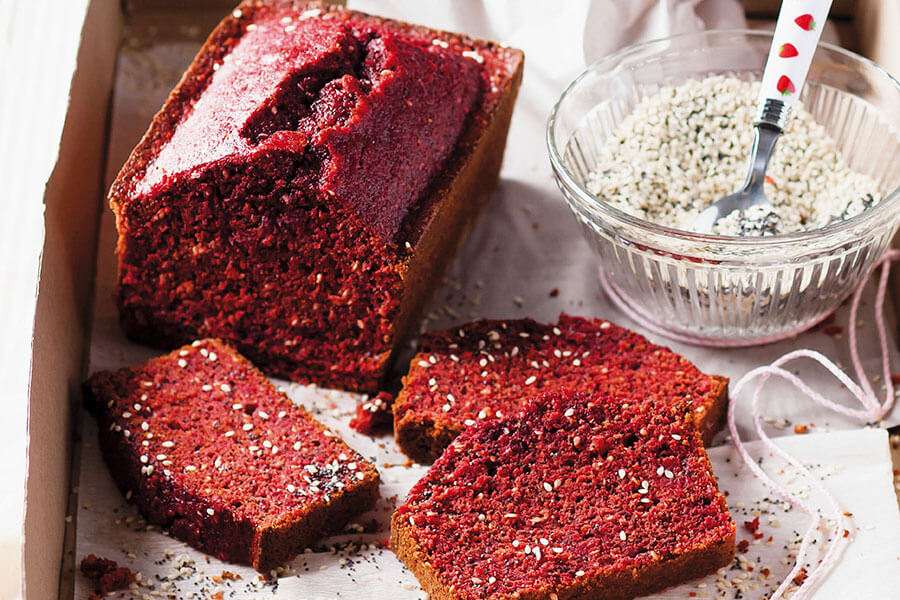Beetroot cake with poppy seeds and sesame seeds